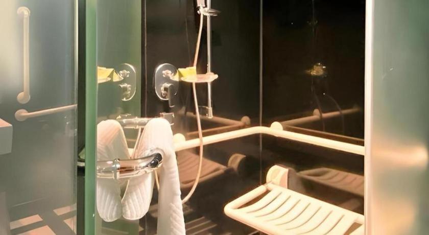 Oasis Avenue-A Gdh Hotel Hong Kong Luaran gambar